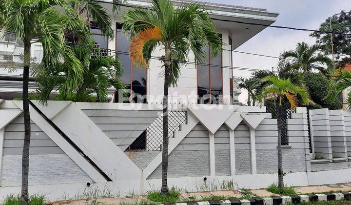 RUMAH SANGAT TERAWAT DEKAT UNAIR DI DHARMAHUSADA INDAH SURABAYA 2