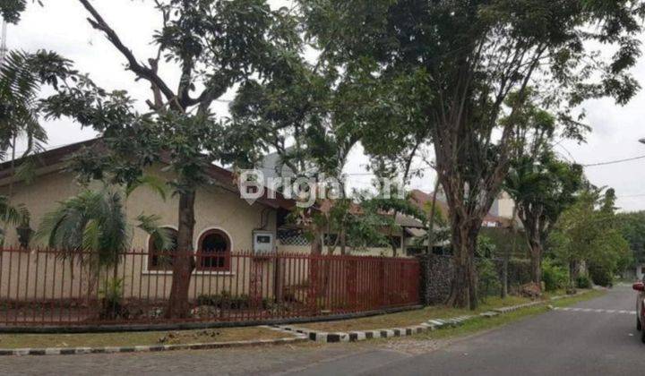 RUMAH DI TENGAH KOTA DEKAT RSI JEMURSARI, AHMAD YANI, RUNGKUT INDUSTRI 1