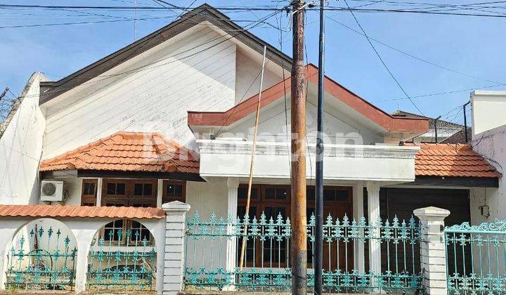 RUMAH SIAP HUNI LOKASI TOP DI DHARMAHUSADA INDAH DEKAT GALAXY MALL, ATLAS 1