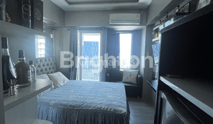 APARTEMEN TANGLIN FULL FURNISH VIEW CITY LIGHT DAN KOLAM RENANG CONNECT PAKUWON MALL 2