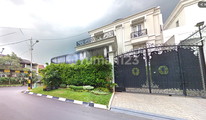 Rumah Mewah Pondok Indah Dekat Bukit Golf 