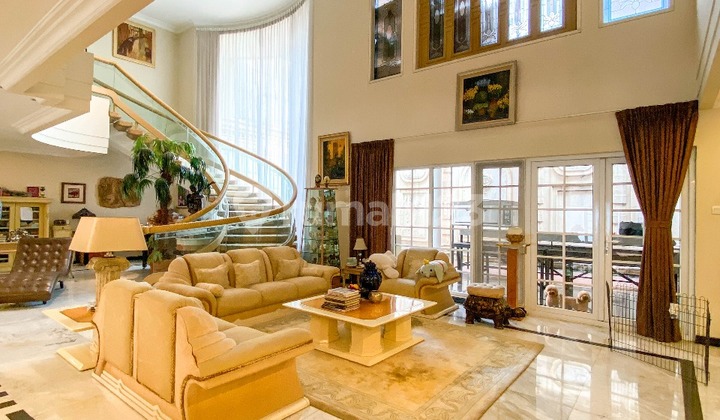 Rumah Mewah Kuningan Jakarta Selatan dekat NJOP