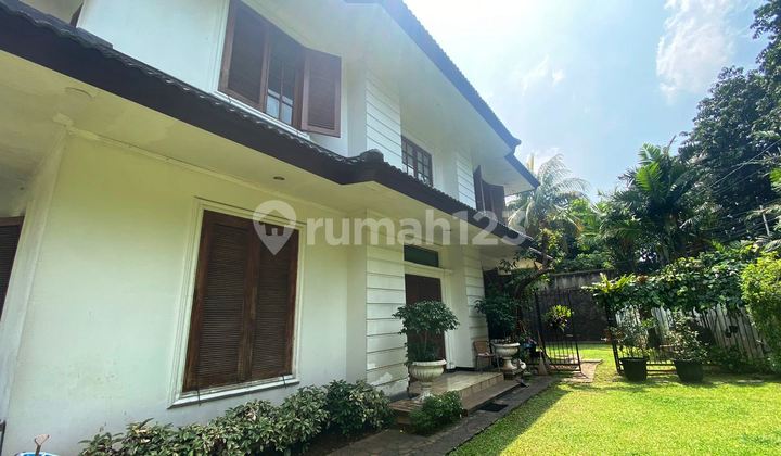 Rumah Kebayoran Baru Dekat Pakubuwono, Mayestik dan Martimbang Rumah Kebayoran Baru Dekat Pakubuwono, Mayestik dan Martimbang