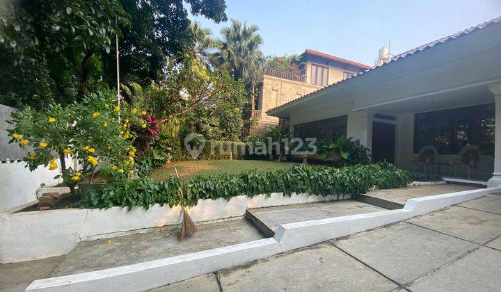 Rumah Pondok Indah Hadap Timur Dekat Pim  1