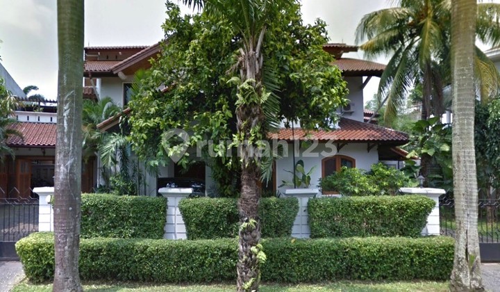 Rumah Pondok Indah Hadap Barat Daya