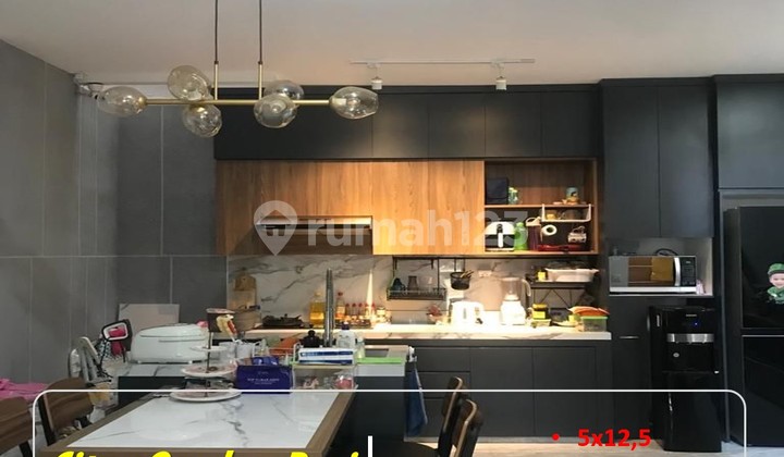 Rumah Mewah 3 Lantai Furnished di Citra Garden Puri Cluster Casco 1