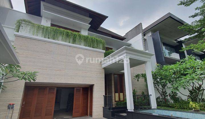 Pondok Indah Mewah 2 Lantai Halaman Super Luas Private Pool 1