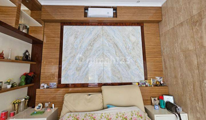 Rumah Sultan Kemang Pratama Regency Hook Furnished Turun Harga 2