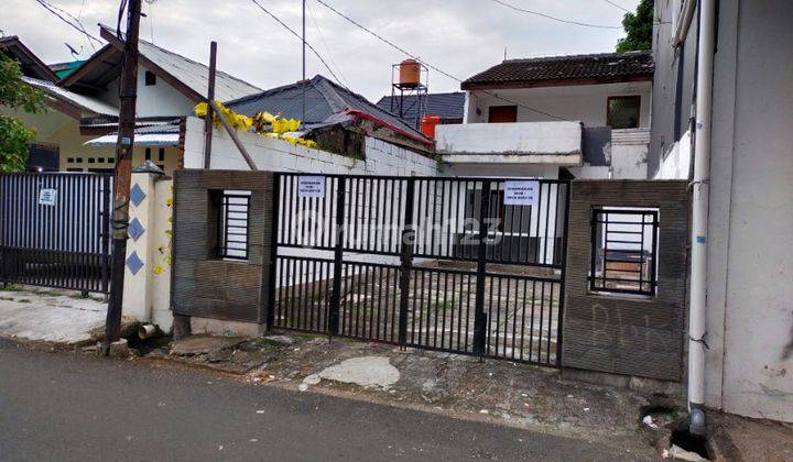 Rumah 2 Lantai Mampang Lokasi Sangat Strategis Cocok Utk Kostan 2