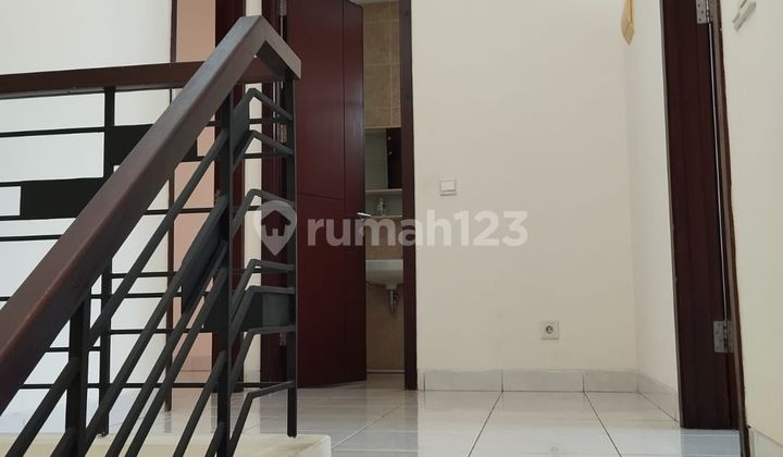 Premium Foresta BSD House! Allevare Cluster 180M² Ready to Occupy - Elite Neighborhood, Toll Road & Mall Access 2