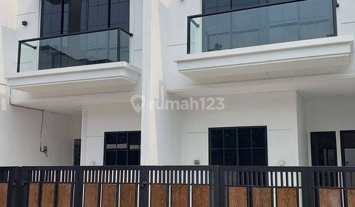 Rumah Baru 2 Lantai Design American Classic Meruya Kavling Dki  2