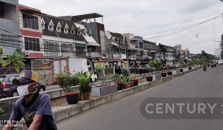 Ruko Taman Ratu Ditepi Jalan Raya Sudah Renovasi 2