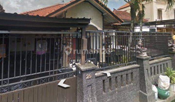 Rumah di Perumahan Sari Jimbaran Jalan Taman Baruna  1