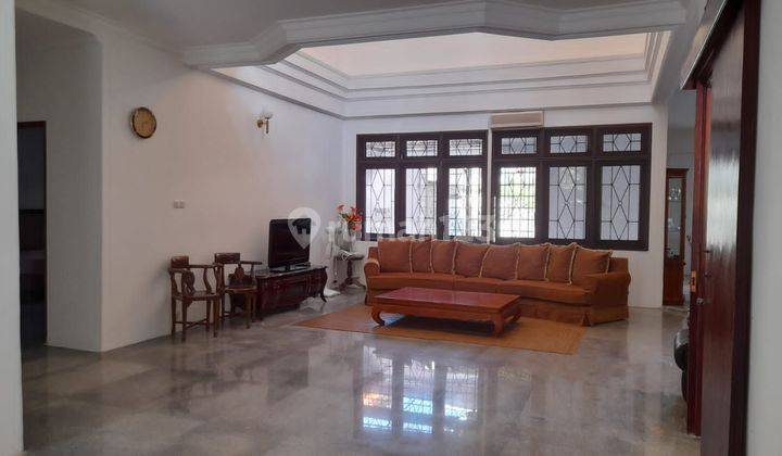 Fully renovated semi-villa house on Jalan Sekar Tunjung, East Gatot Subroto, Denpasar 2