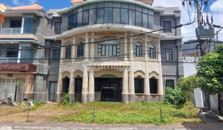 Gedung Baru Ruang Usaha SHM Renon