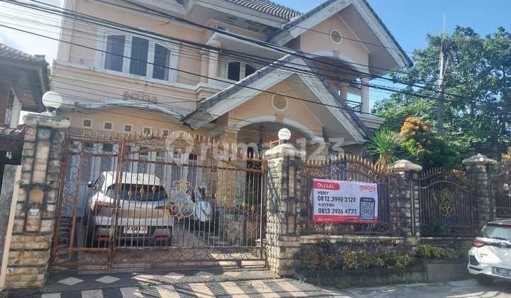 Rumah 2 Lantai Bagus Shm Di Renon Dekat Plaza Renon 2