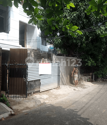 Rumah Baru Pondok Indah, Jakarta Selatan 1