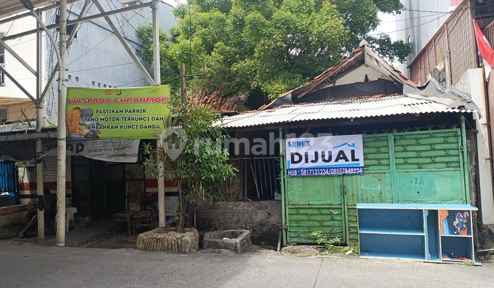 Rumah Lama Hitung Tanah Nuansa Islami Di Jakarta Kota