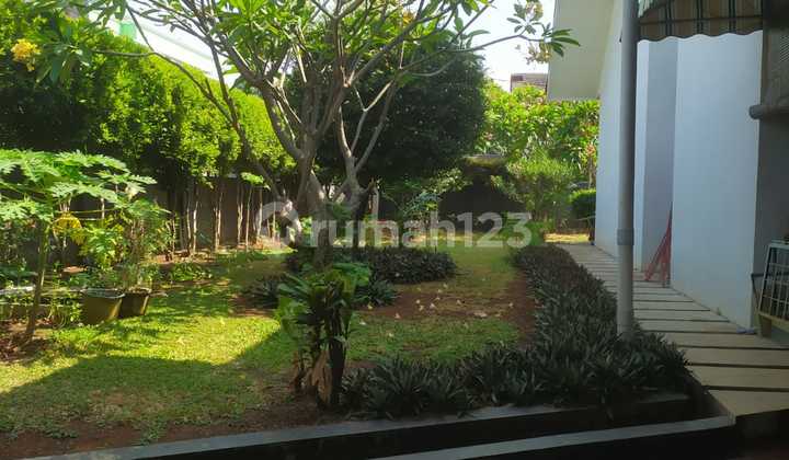 Ready-to-Occupy Lush House in a Prestigious Complex 2