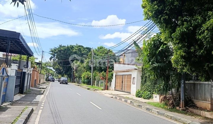 Boarding House Near Pasar Minggu Train Station 2