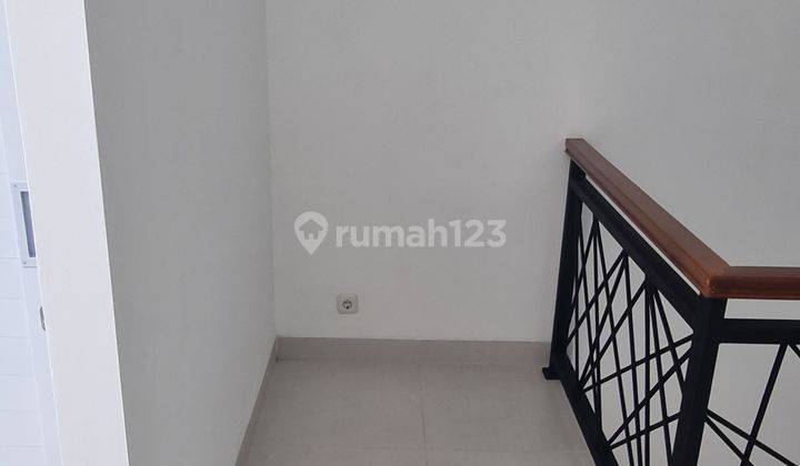 Rumah 2 Lantai, Siap Huni Depok Kelapa Dua Cimanggis Dekat Kampus, Stasiun, Mall 2