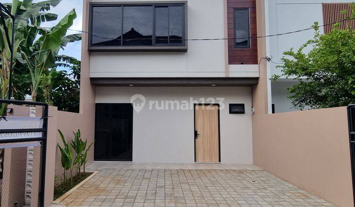 Rumah 2 Lantai, Cijantung Siap Huni Dekat Kampus UI Depok, Stasiun, Mall 1