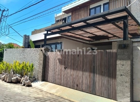 Villa Cantik Strategis Tunggak Bingin Sanur Denpasar Bali
