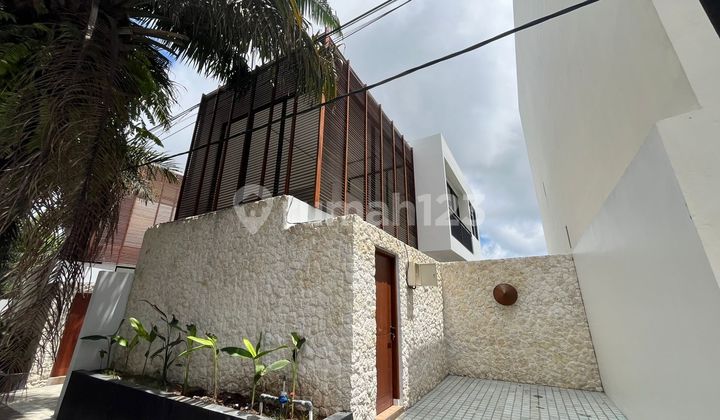 Villa Exclusive Cluster Modern Tropis Nusa Dua Benoa Bali