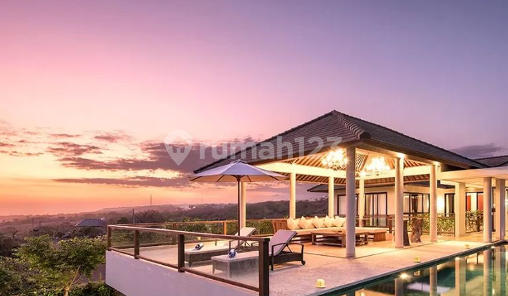 Modern European Style Villa with Infinity Pool at Pandawa Cliff