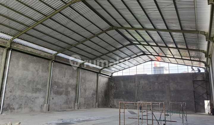 Tronton Access Warehouse Buluh Indah Denpasar Bali