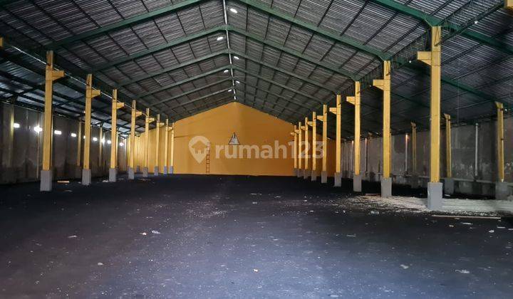 Gudang Luas dan kantor di Jalan Ida Bagus Mantra Ketewel Gianyar  3