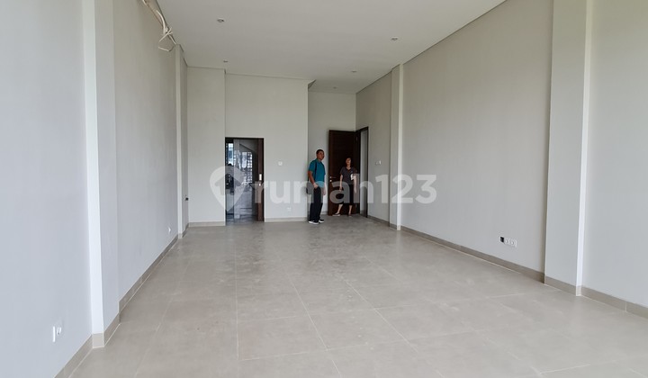 Ruko Baru 2.5 lantai di Jalan Kayu Tulang Canggu 13