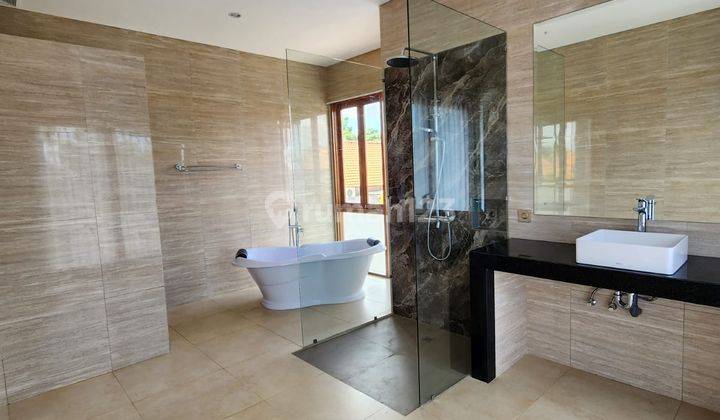 New Modern minimalis Villa  Prime location Petitenget seminyak Kerobokan Bali 6