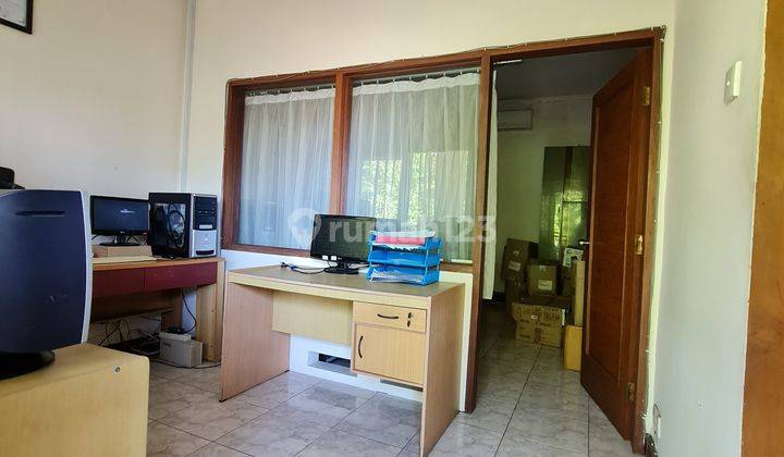 Gedung kantor Gudang Showroom Bypass Tuban Kuta Bali 15