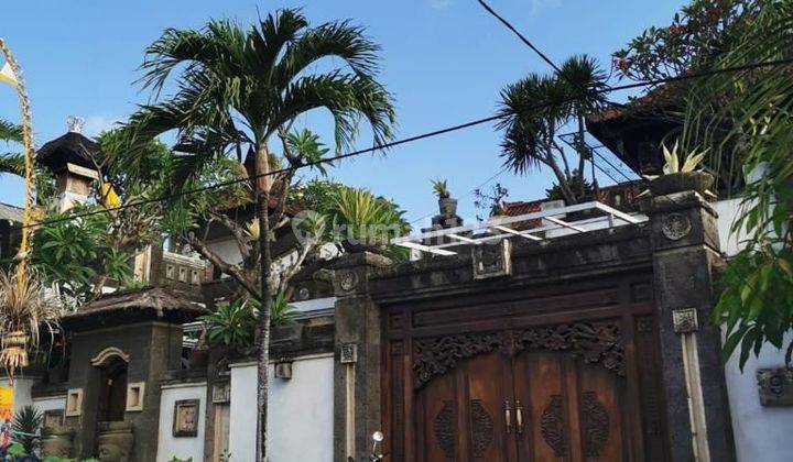 Balinese Style House Kusuma Dewa Denpasar Bali  1