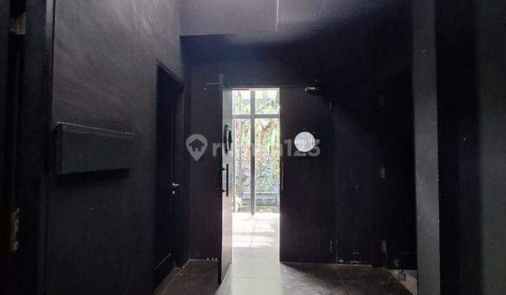 Gedung Raya Kerobokan Bali 2