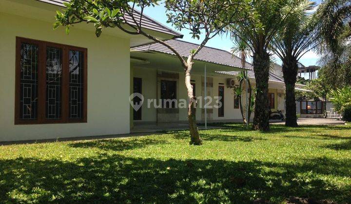 Villa Asri di Bypass ngurah rai sanur Denpasar Bali 1