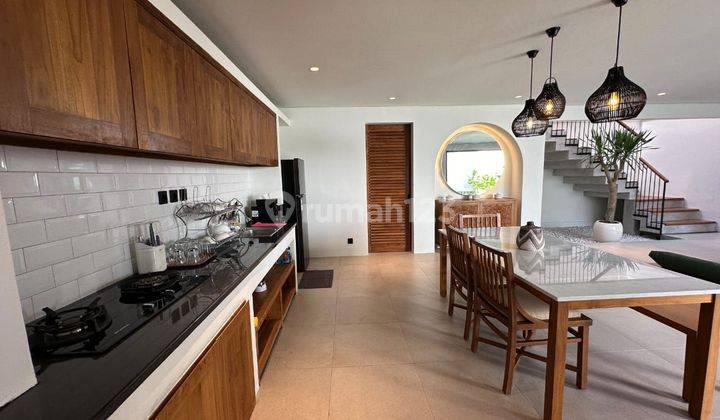 Villa Leashold Tropis modern Pantai Berawa Canggu 2