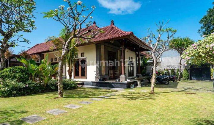 Beautiful Villa with Spacious Gardens in Tirta Akasa Sanur Denpasar Bali 1