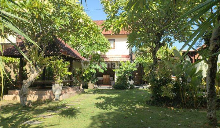 Beautiful Villa with Spacious Gardens in Tirta Akasa Sanur Denpasar Bali 2