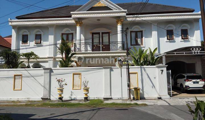 Rumah Cantik Raya Puputan Renon Denpasar Bali 1