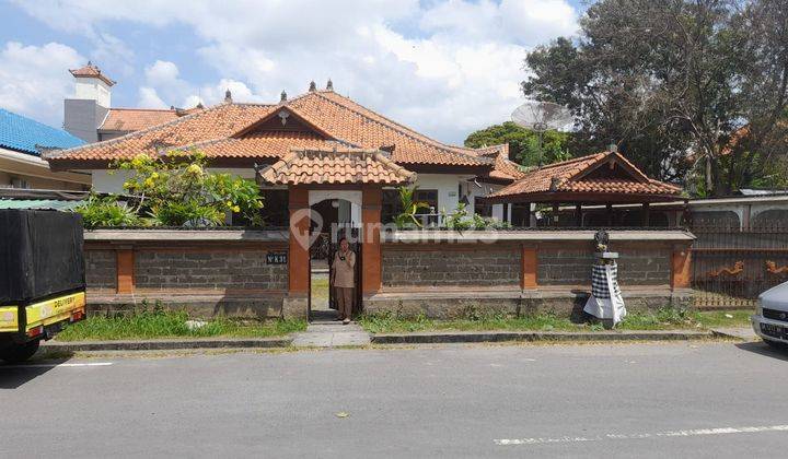 Rumah strategis LC Gat di Lc gatot subroto Barat Denpasar Bali 1