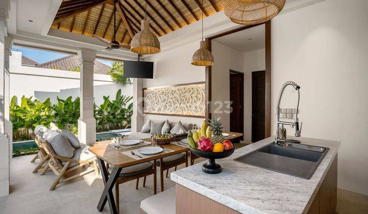 Villa Modern Minimalis Kerobokan Bali 2