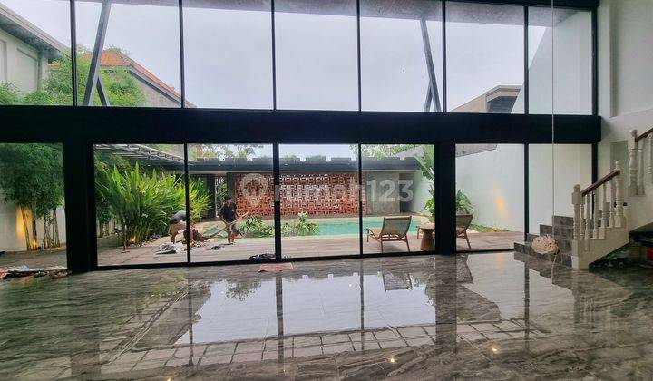 Villa Cantik Strategis Dewi Sri Kuta Bali 2