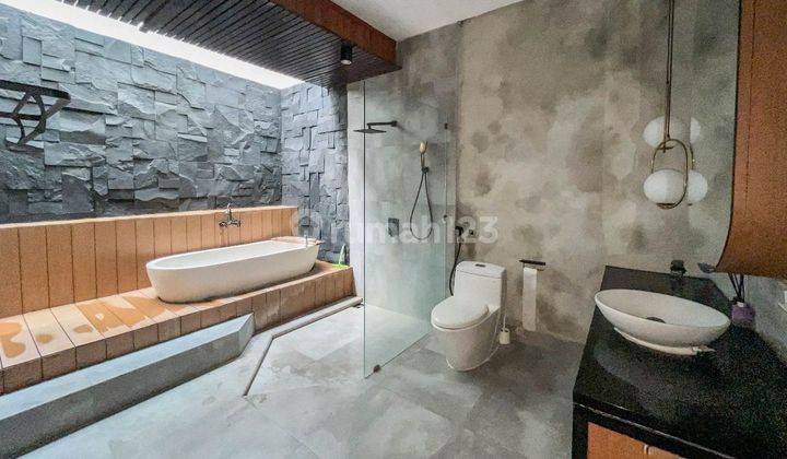 Villa Cantik Strategis Padangsambian Denpasar Bali 2