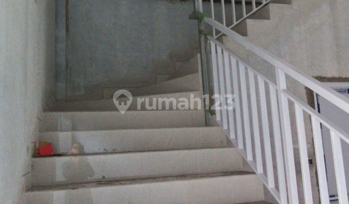 New Shop-House, Strategically Located in the Business Center of North Mahendradatta, Denpasar, Bali 2