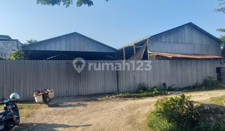 Large Warehouse for Rent in Gunung Arjuna, Kerobokan Badung Large Warehouse for Rent in Gunung Arjuna, Kerobokan Badung