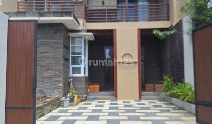 Rumah Cantik Strategis Tukad Pakerisan Renon Denpasar Bali 1