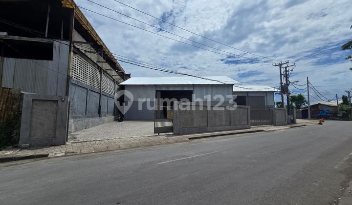 New Warehouse Tronton Access Pemelisan Sesetan Denpasar