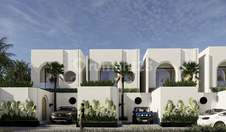 Strategic Villa Near Batu Bolong Beach Canggu Bali